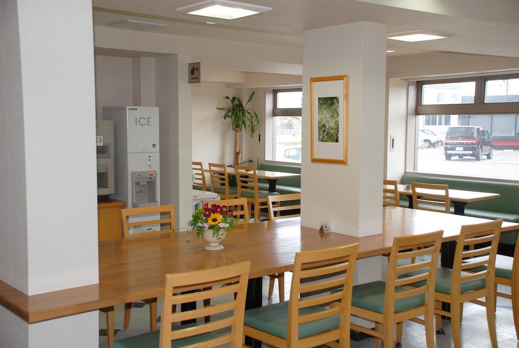 Best Inn Uozu מראה חיצוני תמונה